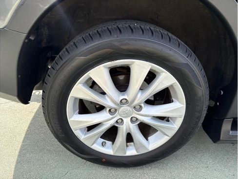 Used 2013 Toyota RAV4 Limited image 18