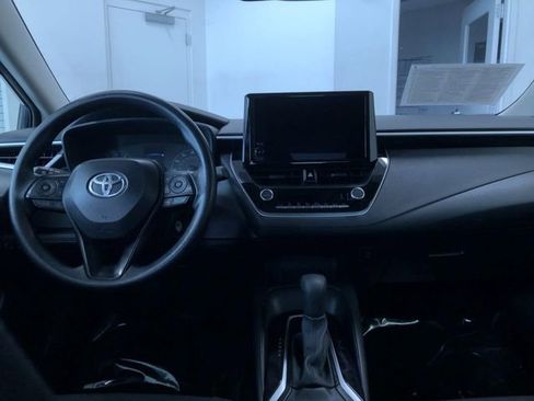 Certified 2025 Toyota Corolla LE image 16