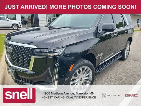 Used 2021 Cadillac Escalade Premium Luxury AWD/4WD image 1