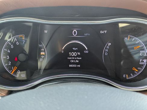 Used 2020 Jeep Grand Cherokee Overland image 10