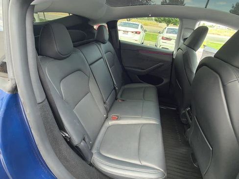 Used 2026 Tesla Model Y Long Range AWD/4WD image 5
