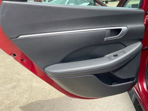 Used 2025 Hyundai Sonata SEL FWD image 19