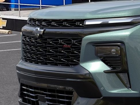New 2027 Chevrolet Traverse RS w/ LPO, Floor Liner Package FWD image 13