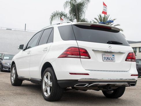 Used 2017 Mercedes-Benz GLE 350 w/ Premium 1 Package image 13