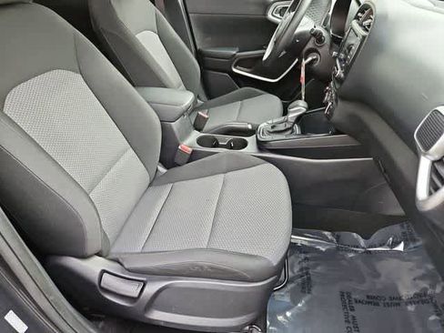 Used 2023 Kia Soul LX w/ Option Group 015 image 20