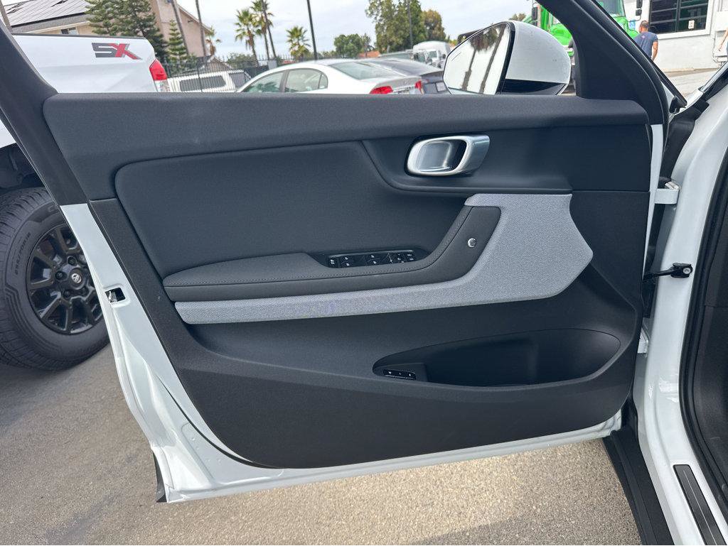Used 2024 Polestar Polestar 2 w/ Pilot Pack RWD image 15