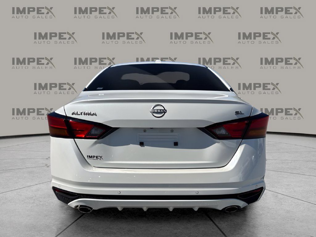 Used 2024 Nissan Altima 2.5 SL FWD image 4