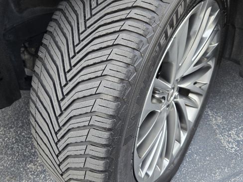 Used 2020 Lexus RX 450h AWD w/ Luxury Package image 17