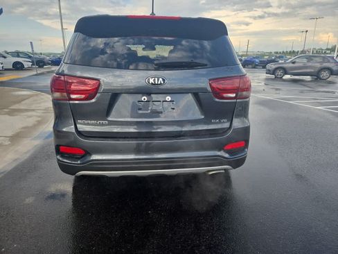 Used 2019 Kia Sorento EX FWD image 7