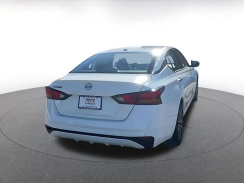 Used 2025 Nissan Altima 2.5 SV image 14