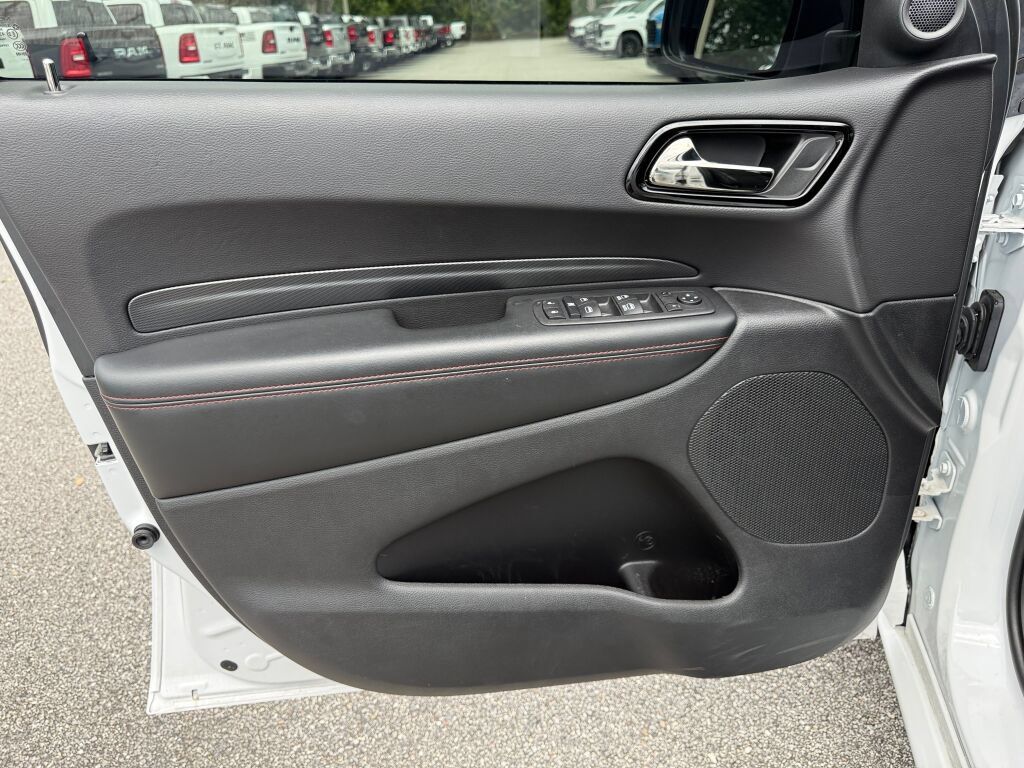 Used 2026 Dodge Durango GT w/ Blacktop Package AWD/4WD image 18