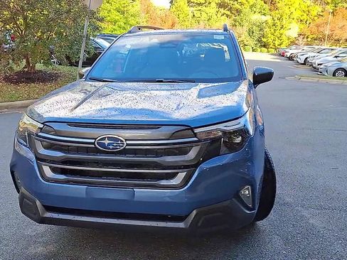 New 2025 Subaru Forester Premium image 3