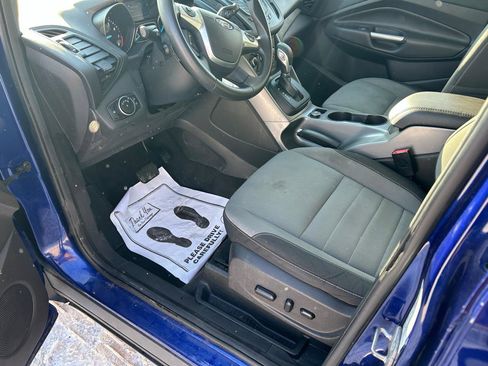 Used 2015 Ford Escape SE image 10