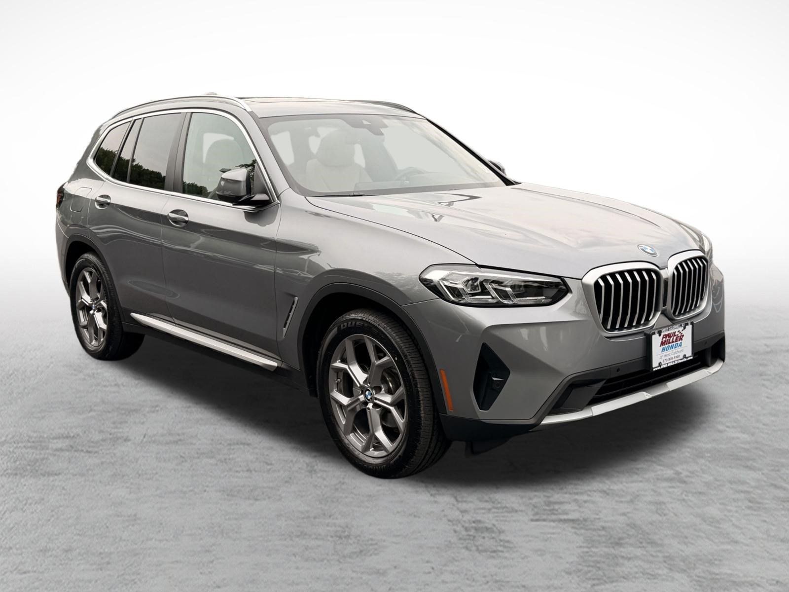 Used 2024 BMW X3 xDrive30i w/ Convenience Package AWD/4WD image 3