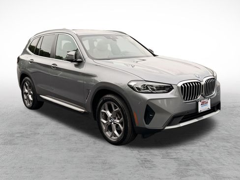 Used 2024 BMW X3 xDrive30i w/ Convenience Package AWD/4WD image 3