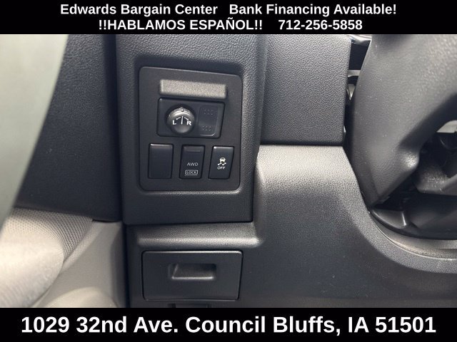 Used 2014 Nissan Rogue S AWD/4WD image 16
