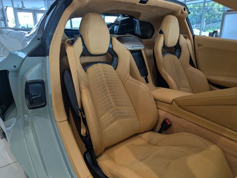 Used 2024 Chevrolet Corvette Stingray Premium Cpe w/ Z51 Performance Package RWD image 13