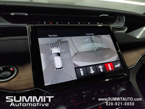 New 2025 Jeep Grand Cherokee Summit image 20
