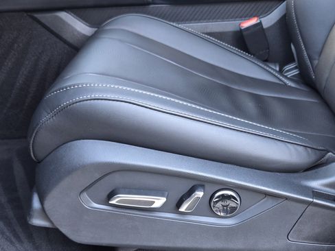 Used 2025 Acura MDX w/ Technology Package image 25