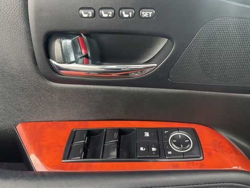 Used 2011 Lexus RX 350 AWD w/ Premium Pkg image 28