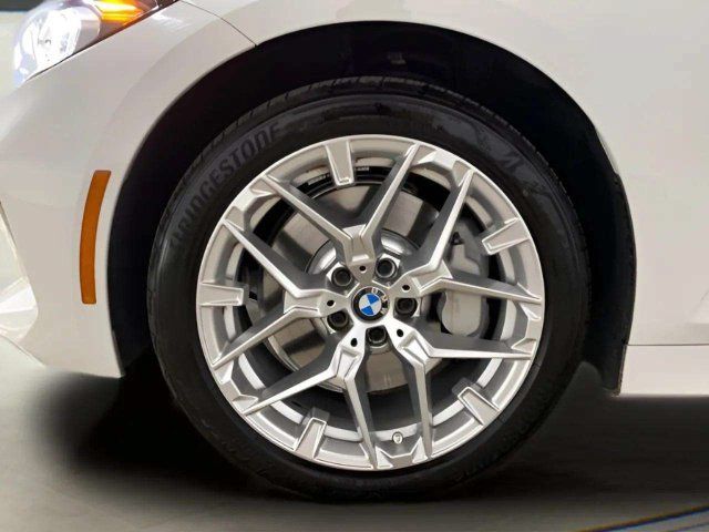 Used 2026 BMW 330i xDrive Sedan AWD/4WD image 92