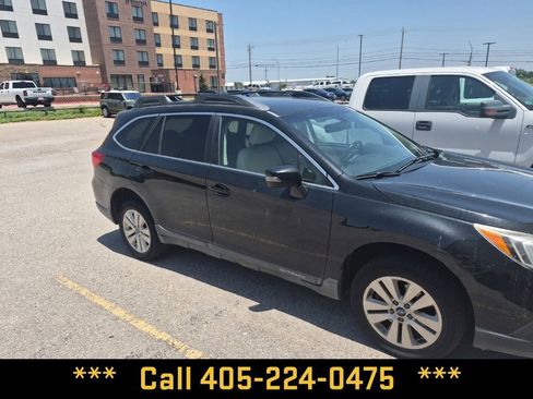 Used 2017 Subaru Outback 2.5i Premium AWD/4WD image 19