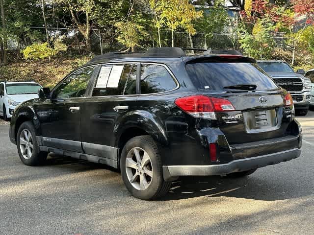 Used 2013 Subaru Outback 2.5i Limited AWD/4WD image 21
