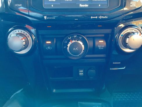 Used 2019 Toyota 4Runner TRD Off-Road Premium image 17