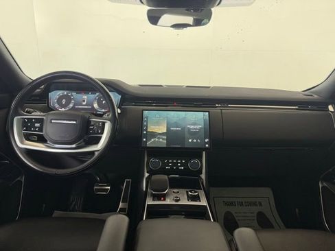 Certified 2023 Land Rover Range Rover SE image 18