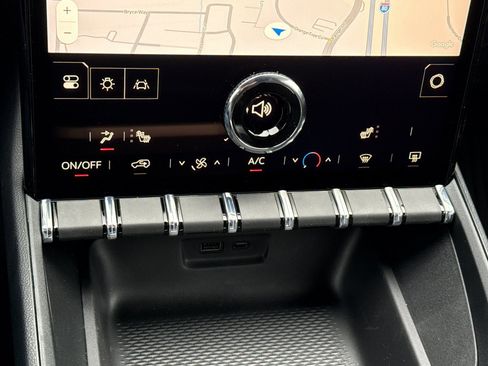 New 2026 GMC Terrain Elevation w/ LPO, Floor Liner Package image 22