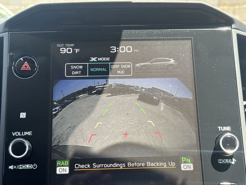 New 2025 Subaru Crosstrek 2.5i Limited w/ Popular Package #3A image 21