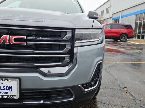 Certified 2023 GMC Acadia AT4 image 3
