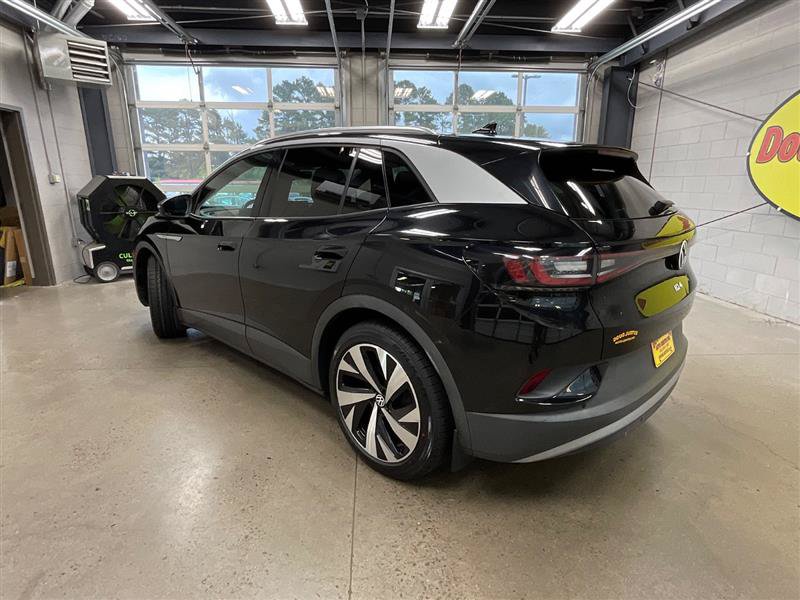 Used 2021 Volkswagen ID.4 Pro S w/ Gradient Package RWD image 3