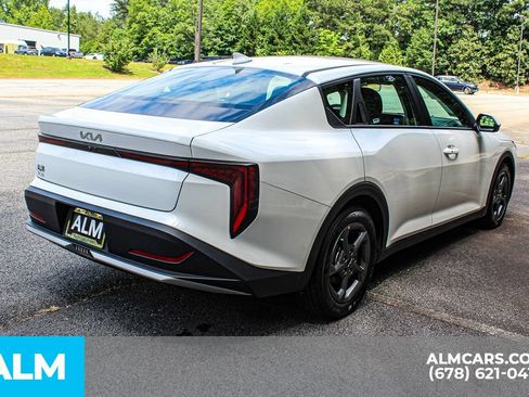 Used 2025 Kia K4 FWD image 6
