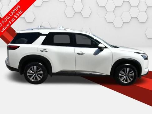 Used 2023 Nissan Pathfinder SL w/ Lighting Package (N92) AWD/4WD image 7