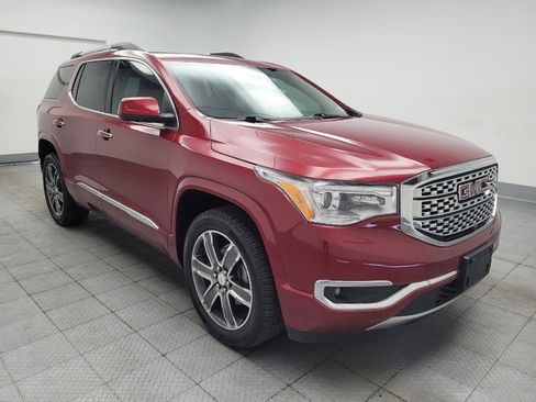 Used 2019 GMC Acadia Denali w/ Technology Package AWD/4WD image 13