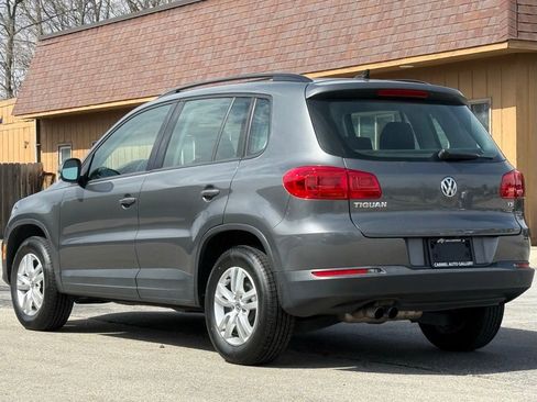 Used 2017 Volkswagen Tiguan S image 3