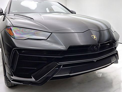 Used 2024 Lamborghini Urus S image 17