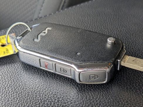 Used 2024 Kia Sportage LX FWD image 27