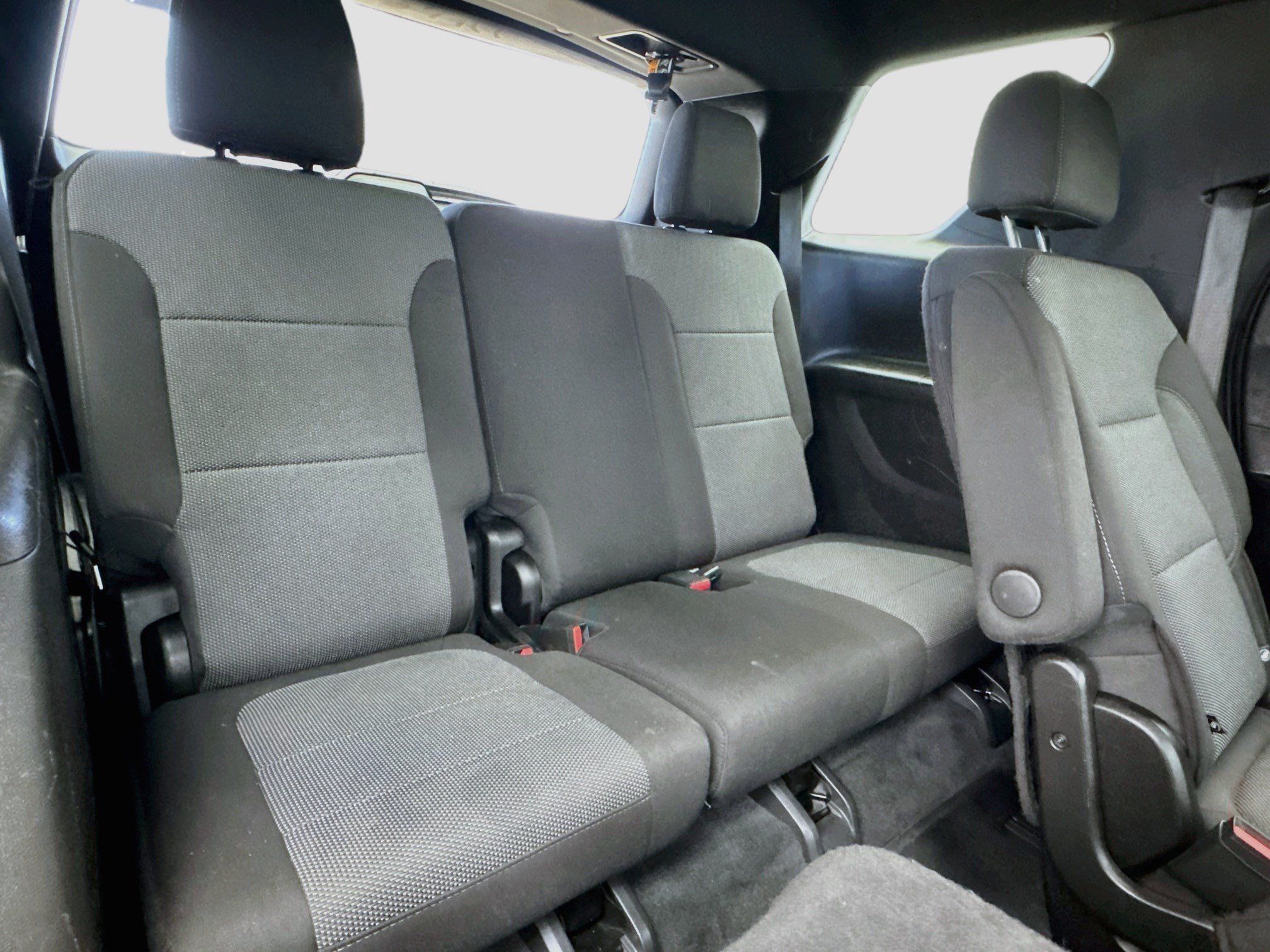 Used 2023 Chevrolet Traverse LT FWD image 18