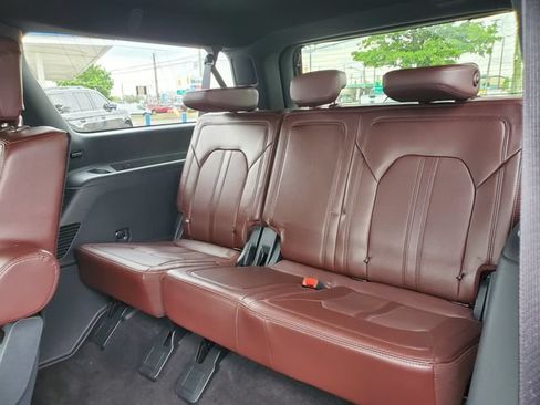 Used 2023 Ford Expedition Max Limited AWD/4WD image 29