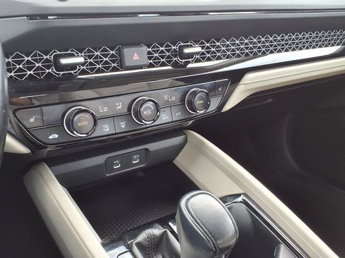 Used 2024 Honda Accord EX-L image 29