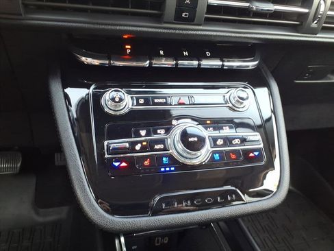 Used 2022 Lincoln Corsair Reserve w/ Elements Package image 19