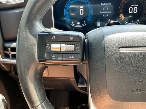 Used 2024 Hyundai Santa Fe SEL FWD image 18