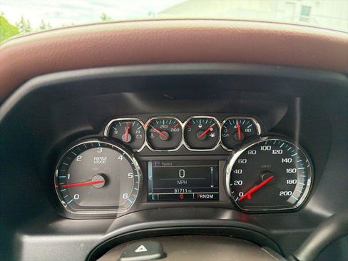 Used 2015 Chevrolet Silverado 1500 High Country AWD/4WD image 14