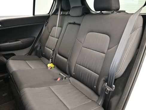 Used 2022 Kia Sportage LX image 28