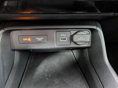 Used 2023 Honda Civic Sport image 9