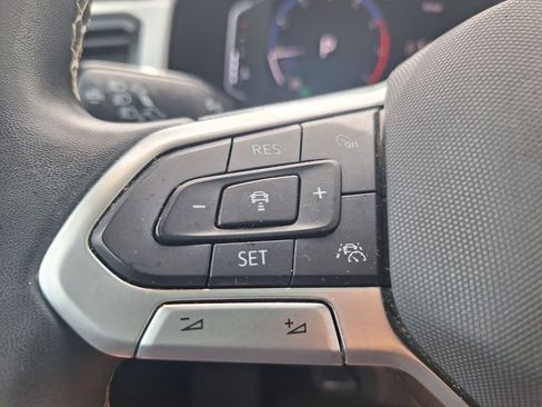 Used 2021 Volkswagen Atlas Cross Sport SEL AWD/4WD image 12