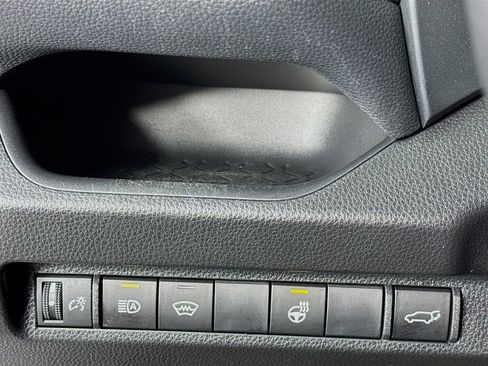 Used 2024 Toyota RAV4 SE w/ Weather & Moonroof Package image 14