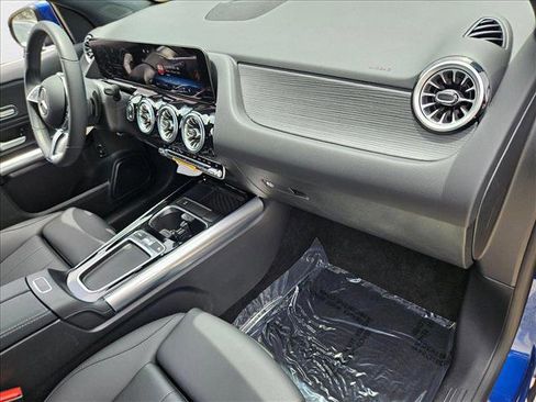 Certified 2025 Mercedes-Benz GLA 250 image 20